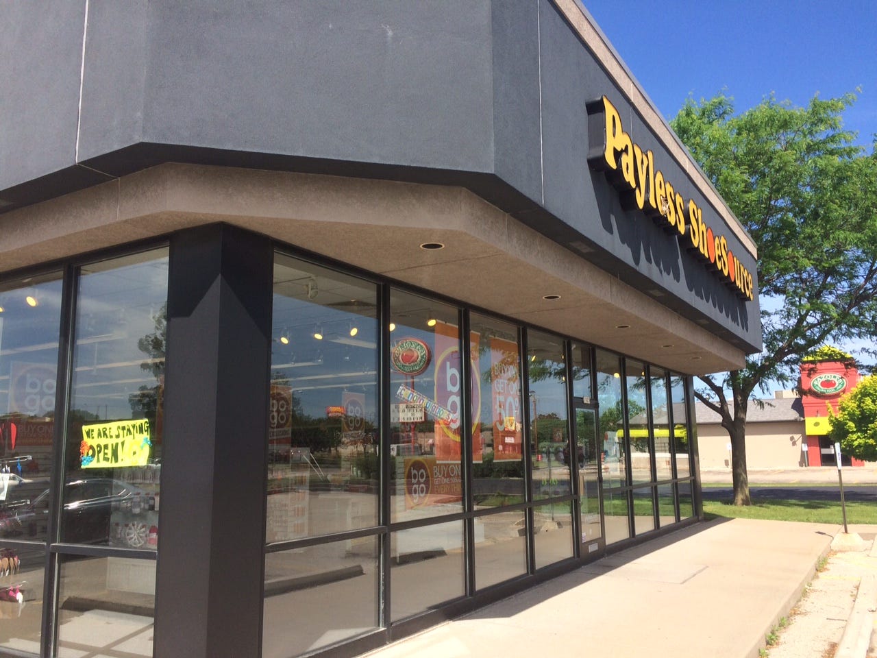 Streetwise: Oshkosh Payless remains 